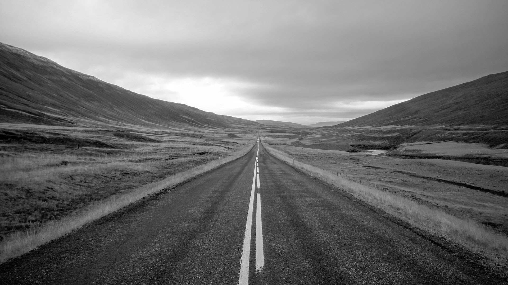 userjourneys_bw_2.jpg